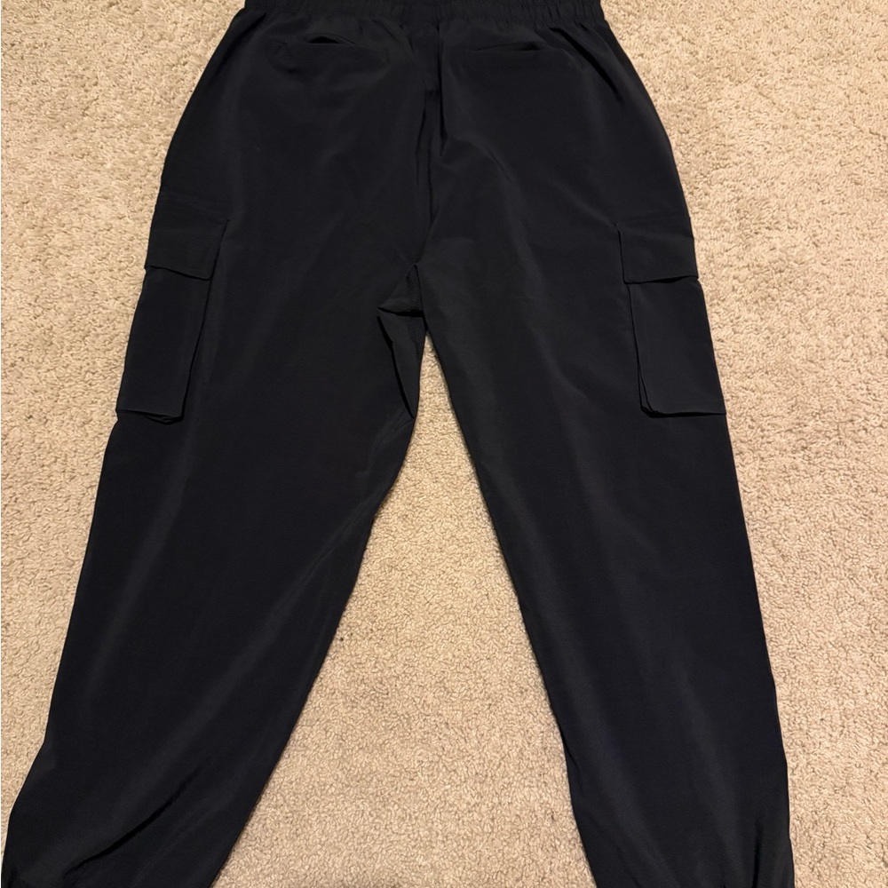 Fabletics joggers - Picture 2 of 4
